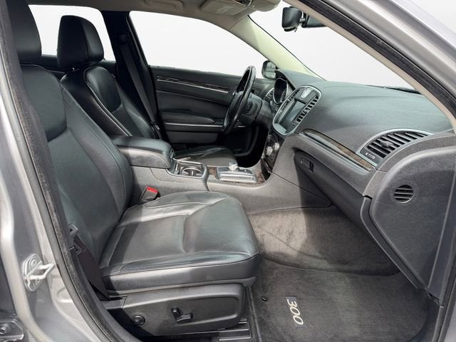 2016 Chrysler 300 300C