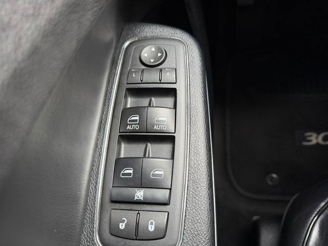 2016 Chrysler 300 300C