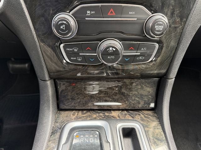 2016 Chrysler 300 300C