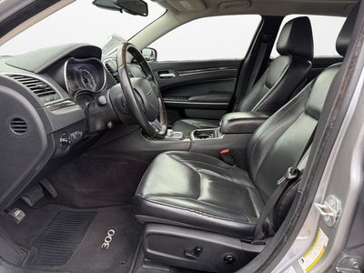 2016 Chrysler 300 300C