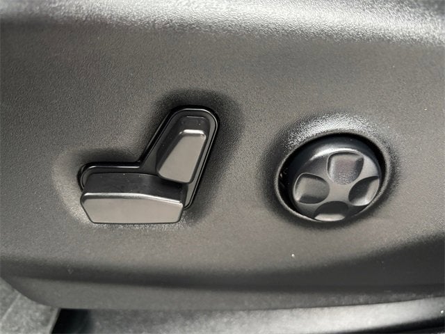 2024 Chrysler Pacifica Touring