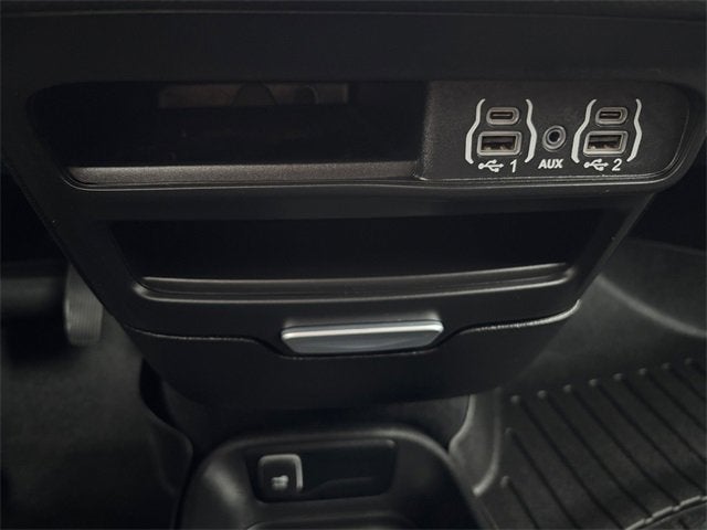 2024 Chrysler Pacifica Touring