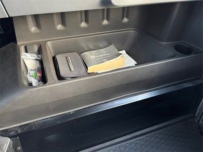 2024 BrightDrop Zevo 400 EJY