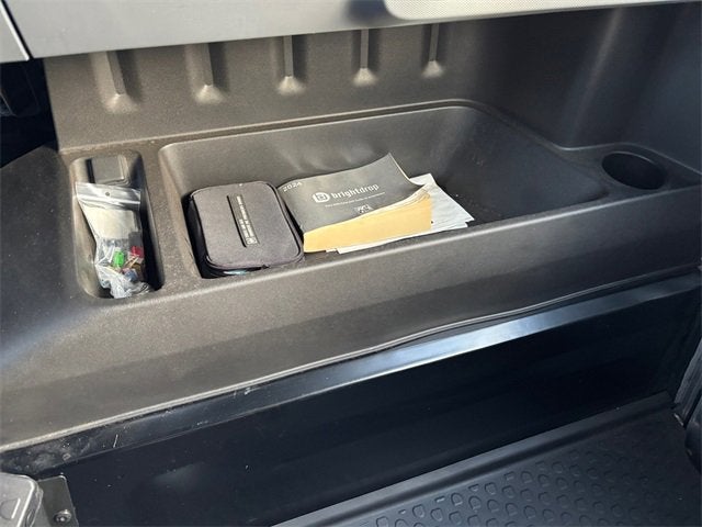 2024 BrightDrop Zevo 400 EJY