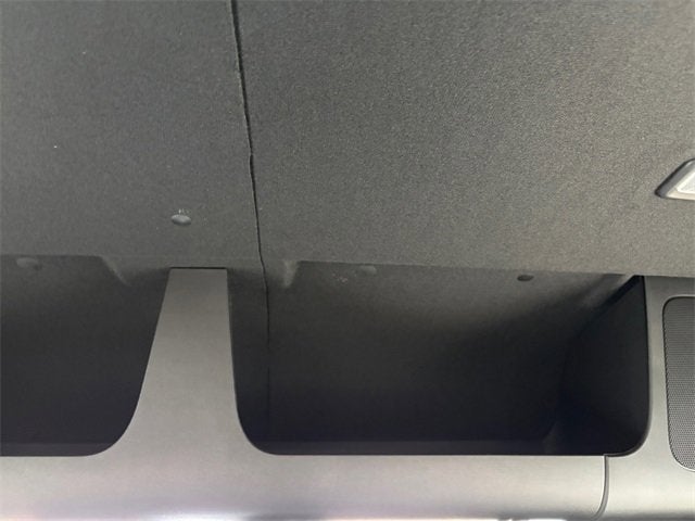 2024 BrightDrop Zevo 400 EJY