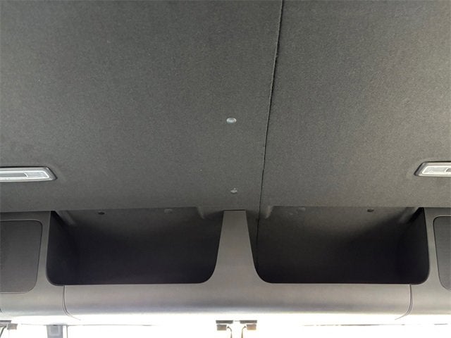 2024 BrightDrop Zevo 400 EJY