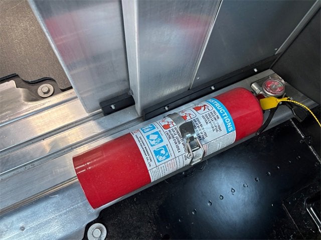 2024 BrightDrop Zevo 400 EJY