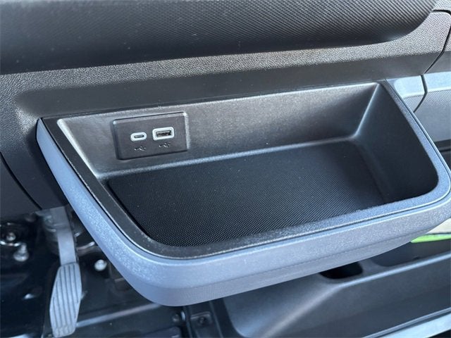 2024 BrightDrop Zevo 400 EJY