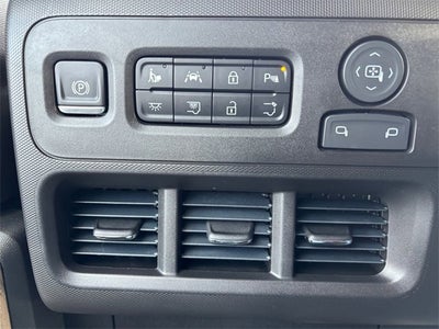 2024 BrightDrop Zevo 600 EJY