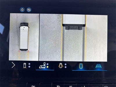 2024 BrightDrop Zevo 600 EJY