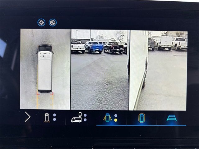 2024 BrightDrop Zevo 600 EJY