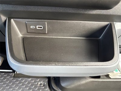 2024 BrightDrop Zevo 600 EJY