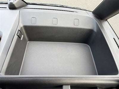 2024 BrightDrop Zevo 600 EJY