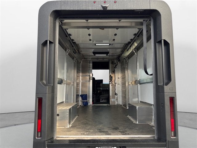 2024 BrightDrop Zevo 600 EJY