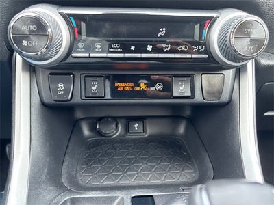 2020 Toyota RAV4 Hybrid XSE