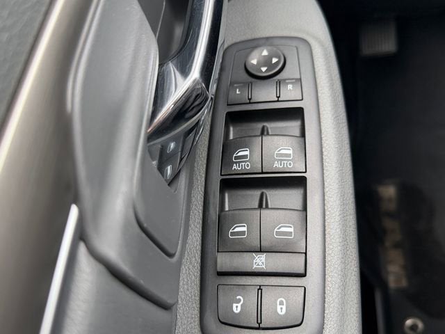 2016 RAM 3500 SLT