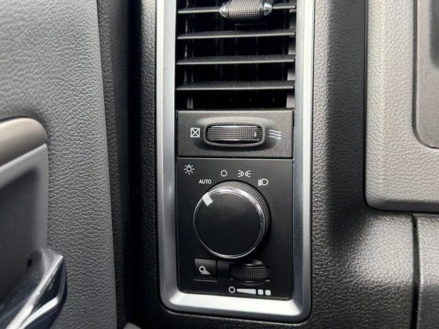 2016 RAM 3500 SLT