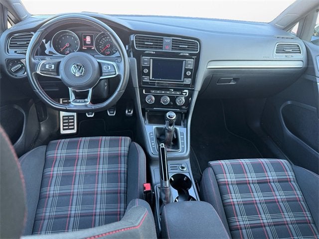 2021 Volkswagen Golf GTI S