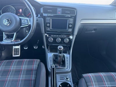 2021 Volkswagen Golf GTI S