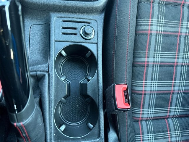 2021 Volkswagen Golf GTI S