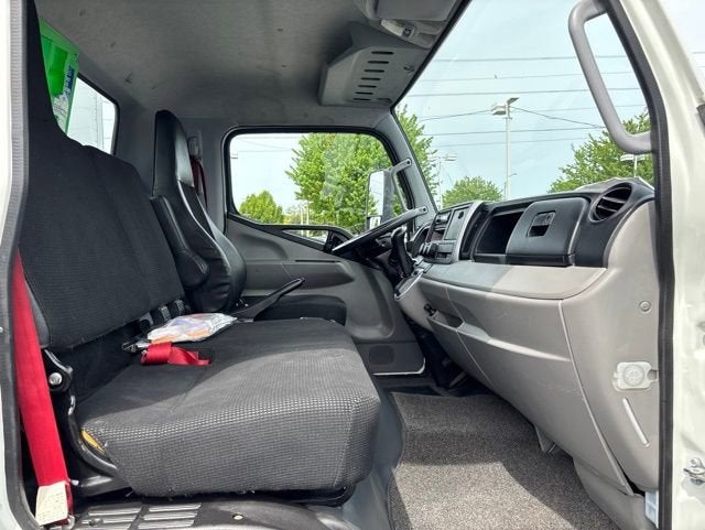 2019 Mitsubishi FE14 Base