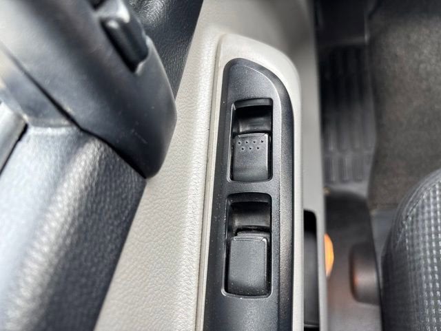 2019 Mitsubishi FE14 Base