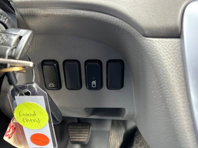2019 Mitsubishi FE14 Base