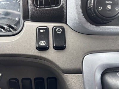 2019 Mitsubishi FE14 Base