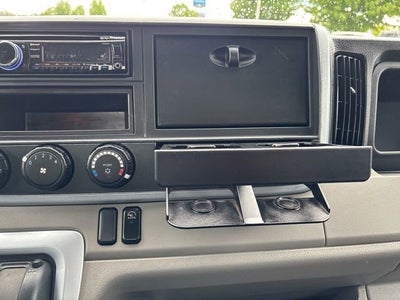 2019 Mitsubishi FE14 Base