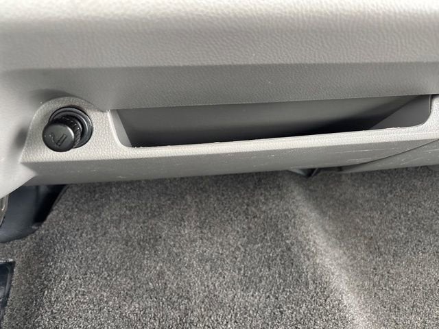 2019 Mitsubishi FE14 Base