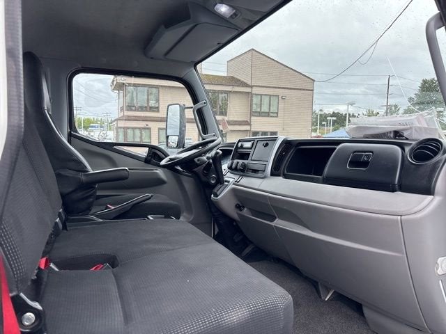 2019 Mitsubishi FE14 Base