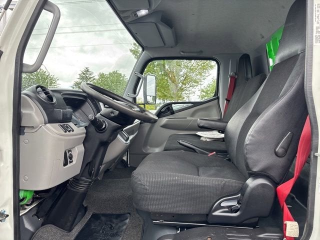 2019 Mitsubishi FE14 Base