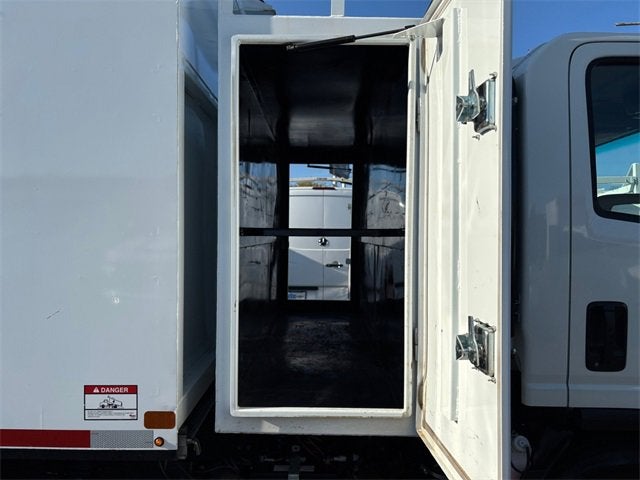 2021 Chevrolet Low Cab Forward 4500 Base