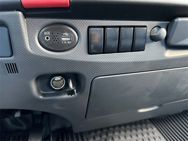 2025 Chevrolet Low Cab Forward 4500 1WT