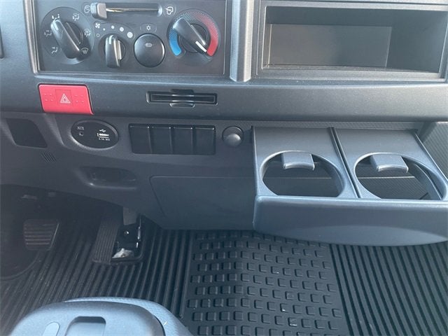 2025 Chevrolet Low Cab Forward 4500 1WT