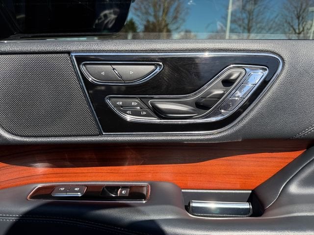 2022 Lincoln Navigator L Reserve