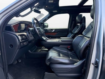 2022 Lincoln Navigator L Reserve