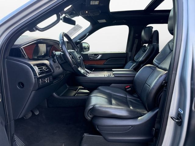 2022 Lincoln Navigator L Reserve