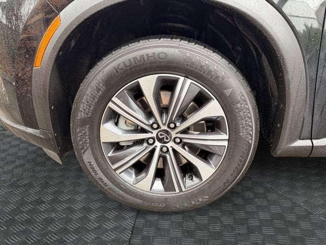 2023 INFINITI QX60 PURE