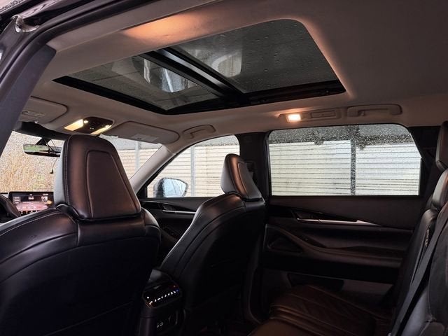 2023 INFINITI QX60 PURE