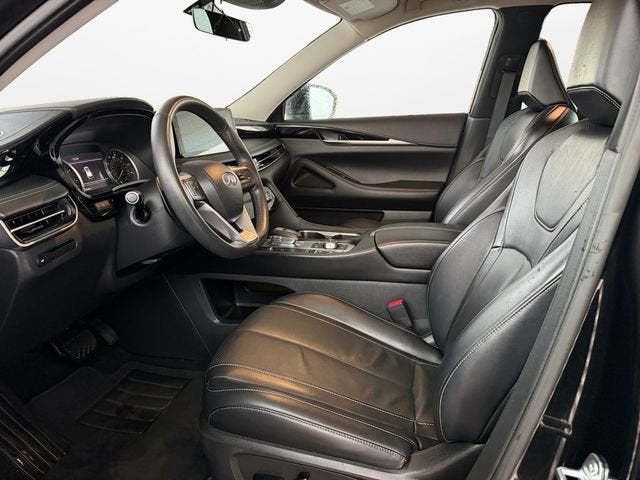 2023 INFINITI QX60 PURE