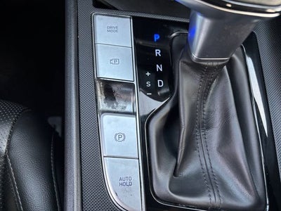 2022 Hyundai Elantra Limited