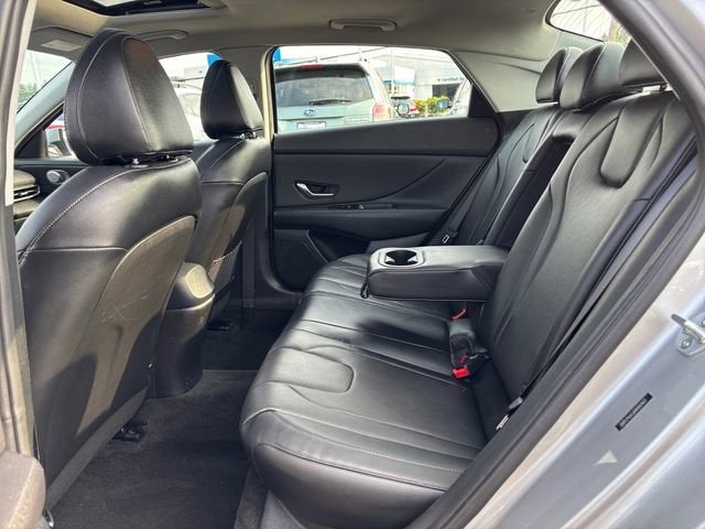 2022 Hyundai Elantra Limited