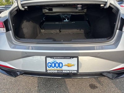 2022 Hyundai Elantra Limited