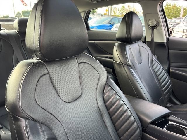 2022 Hyundai Elantra Limited