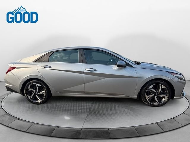 2022 Hyundai Elantra Limited