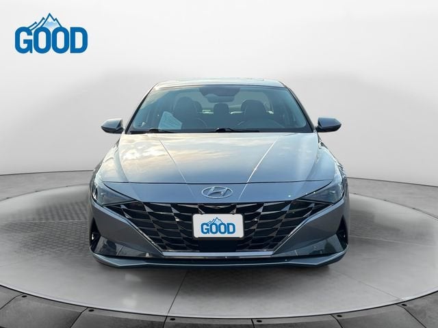 2022 Hyundai Elantra Limited