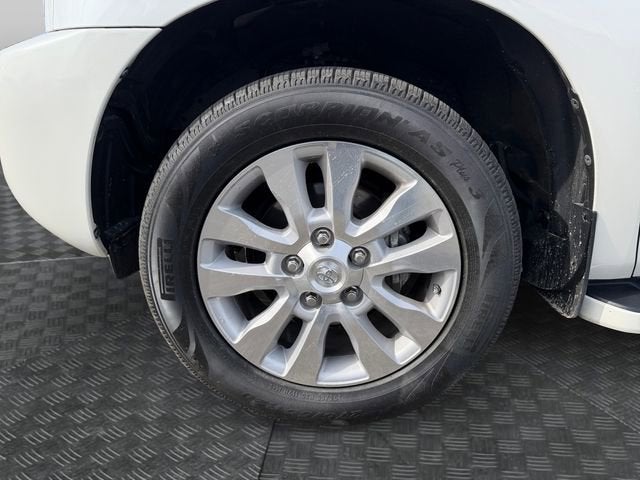 2014 Toyota Sequoia Platinum