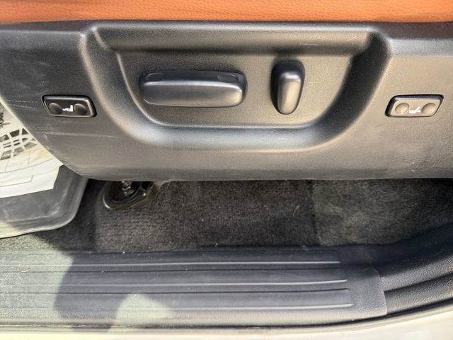 2014 Toyota Sequoia Platinum