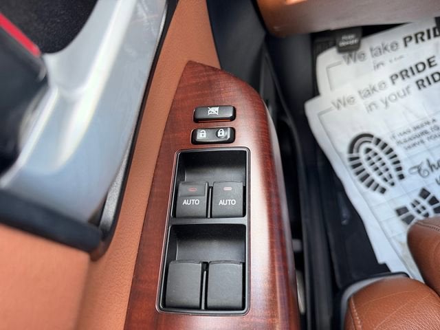 2014 Toyota Sequoia Platinum